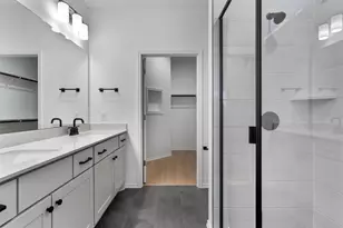 310 Livewater Ln, Georgetown, TX 78633 - Photo 21