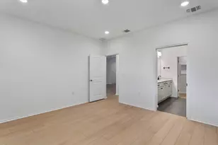 310 Livewater Ln, Georgetown, TX 78633 - Photo 19