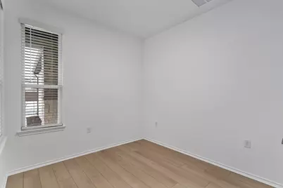 310 Livewater Lane, Georgetown, TX 78633 - Photo 7