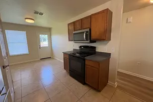1429 Coriander Dr, Austin, TX 78741 - Photo 11