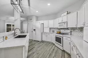 1312 Pigeon View St, Round Rock, TX 78665 - Photo 15