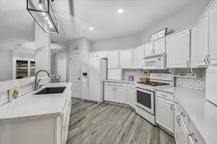 1312 Pigeon View St, Round Rock, TX 78665 - Photo 15