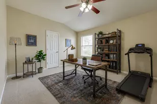 19617 Cheyenne Valley Dr, Round Rock, TX 78664 - Photo 19
