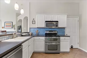 9012 Meacham Wy, Austin, TX 78749 - Photo 9