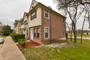 202 S College St, Georgetown, TX 78626 - Photo 5