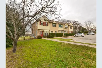 202 S College Street #3, Georgetown, TX 78626 - Photo 3