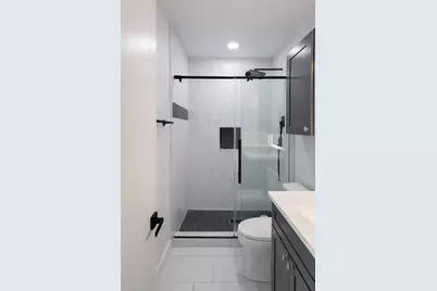 2014 Pecan Street, Bastrop, TX 78602 - Photo 11