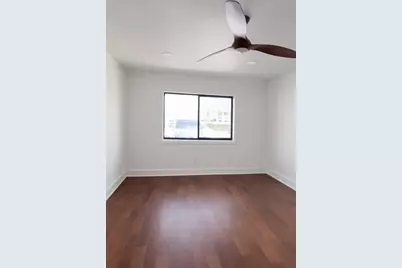 2014 Pecan Street, Bastrop, TX 78602 - Photo 15