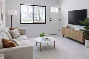 2014 Pecan St, Bastrop, TX 78602 - Photo 9