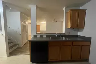 15137 Sarah's Creek Dr, Pflugerville, TX 78660 - Photo 11