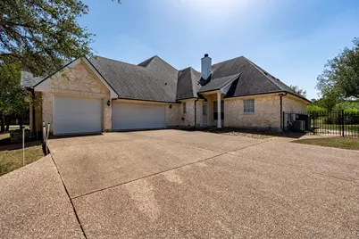 285 W Overlook Mountain Road, Buda, TX 78610 - Photo 3