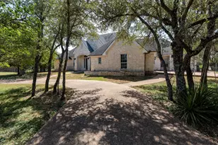 285 W Overlook Mountain Rd, Buda, TX 78610 - Photo 1