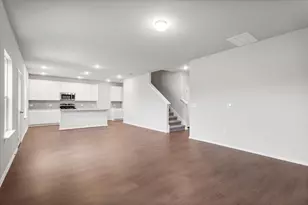 12212 Dillon Fls Dr, Austin, TX 78747 - Photo 5