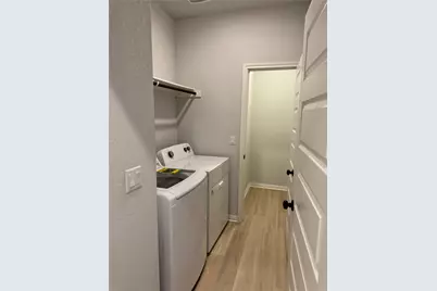 7802 Andravida Drive, Austin, TX 78744 - Photo 5