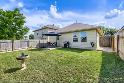 7216 Razors Edge Drive, Austin, TX 78744 - Photo 33