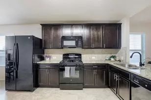 7216 Razors Edge Dr, Austin, TX 78744 - Photo 25