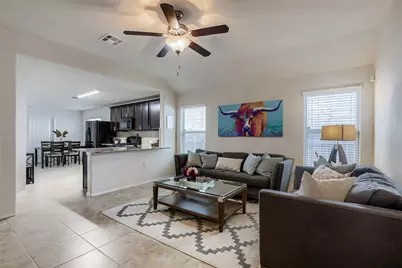 7216 Razors Edge Drive, Austin, TX 78744 - Photo 3
