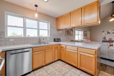 154 Three Oaks Lane, Bastrop, TX 78602 - Photo 7