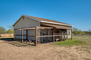 154 3 Oaks Ln, Bastrop, TX 78602 - Photo 25