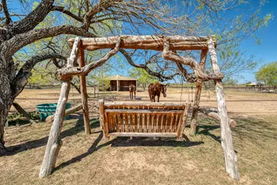 154 Three Oaks Lane, Bastrop, TX 78602 - Photo 31