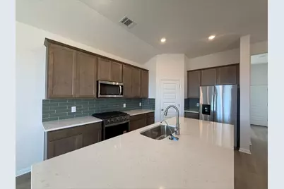 203 Divisadero Drive, Hutto, TX 78634 - Photo 5