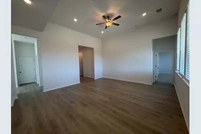 203 Divisadero Drive, Hutto, TX 78634 - Photo 9