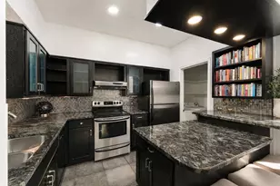 1307 Kinney Ave, Austin, TX 78704 - Photo 17