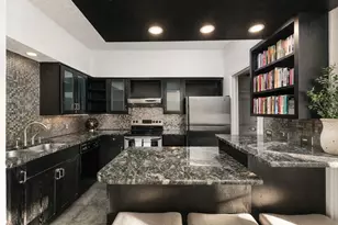1307 Kinney Ave, Austin, TX 78704 - Photo 3