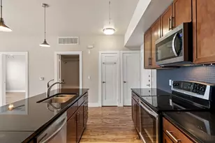 3016 Guadalupe St, Austin, TX 78705 - Photo 3