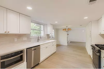 8011 Scotland Yard, Austin, TX 78759 - Photo 13