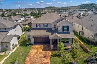 425 Sitlington Ln Ln, Spicewood, TX 78669 - Photo 3