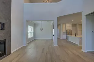 425 Sitlington Ln Ln, Spicewood, TX 78669 - Photo 5