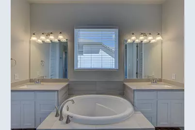 425 Sitlington Lane Lane, Spicewood, TX 78669 - Photo 17