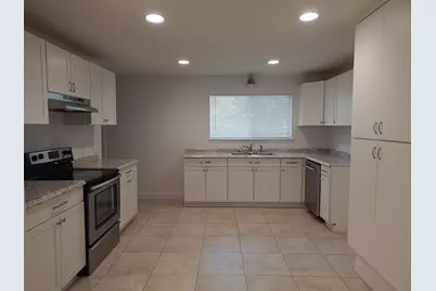 1510 Gordon St Street, Bastrop, TX 78602 - Photo 5