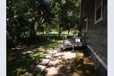 1510 Gordon St Street, Bastrop, TX 78602 - Photo 17