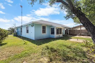 118 Midnight Sun Dr, Spicewood, TX 78669 - Photo 17