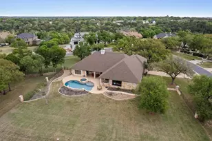 401 River Chase Blvd, Georgetown, TX 78628 - Photo 37