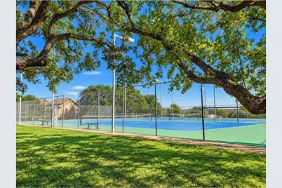 307 Crest View #4, Horseshoe Bay, TX 78657 - Photo 23