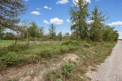 255 Crooked Road, Dale, TX 78616 - Photo 5