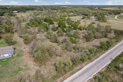 255 Crooked Road, Dale, TX 78616 - Photo 19