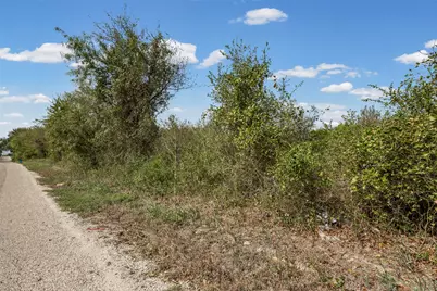 255 Crooked Road, Dale, TX 78616 - Photo 7