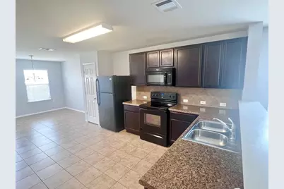 5813 Knoll Pines Pass, Austin, TX 78724 - Photo 7