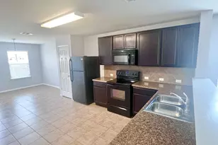 5813 Knoll Pines Pass, Austin, TX 78724 - Photo 7