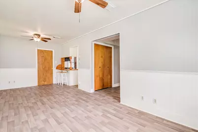 305 W Ash Street, Granger, TX 76530 - Photo 23