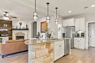 320 Fort Cobb Way, Georgetown, TX 78628 - Photo 9
