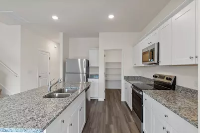 113 Rother Place, Taylor, TX 76574 - Photo 11