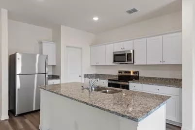 113 Rother Place, Taylor, TX 76574 - Photo 13