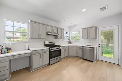 1710 Greening Way, Leander, TX 78641 - Photo 11