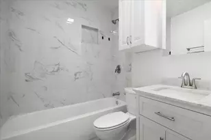 220 Sailmaster St, Lakeway, TX 78734 - Photo 17