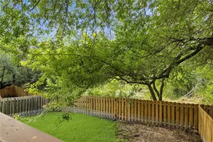 220 Sailmaster St, Lakeway, TX 78734 - Photo 25
